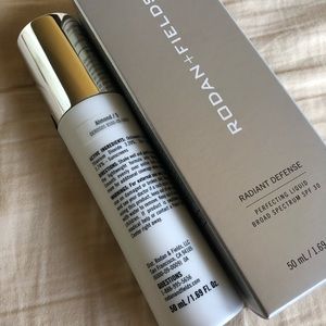 RODAN + FIELDS “Radiant defense” Almond